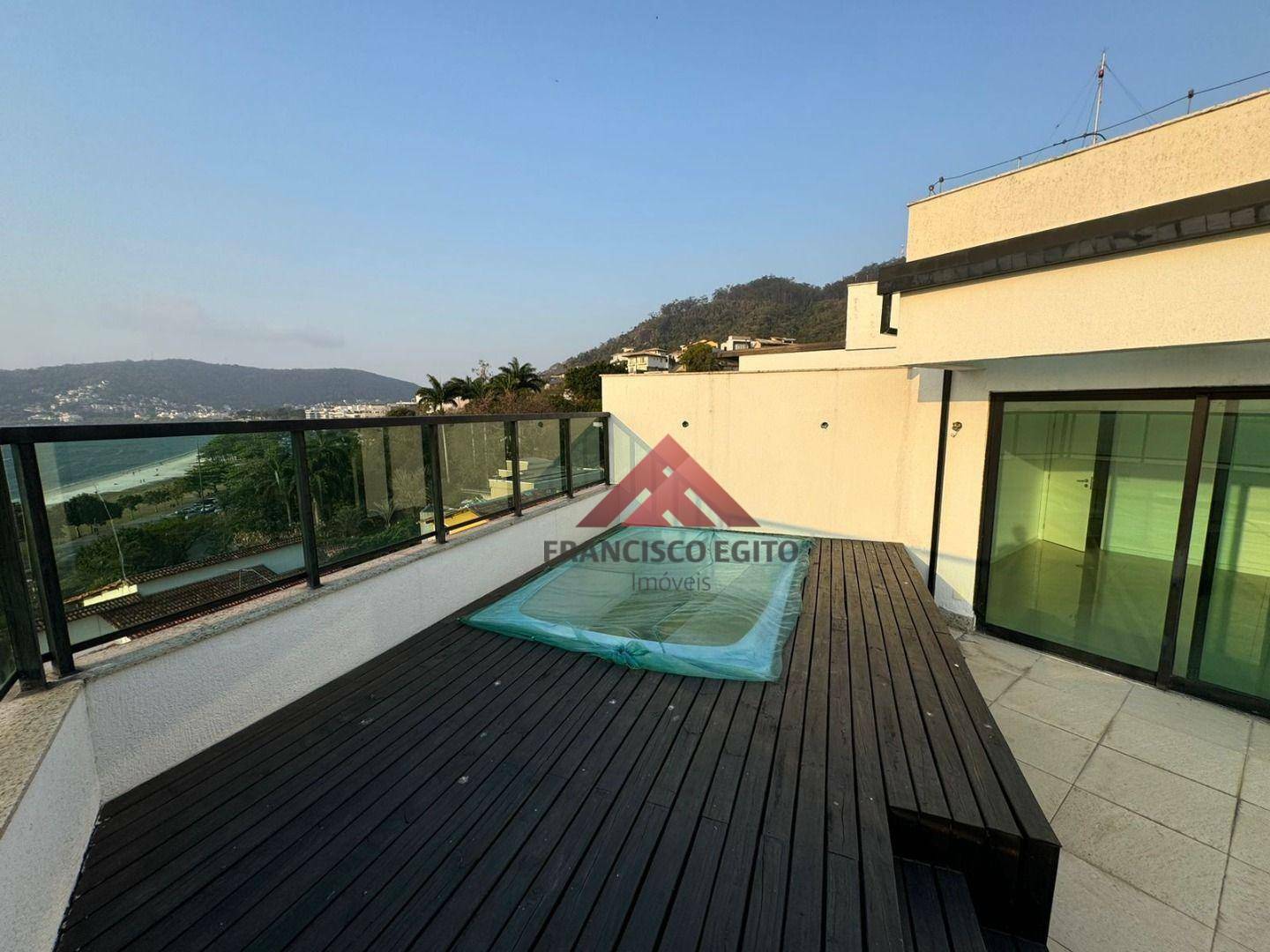 Cobertura à venda e aluguel com 4 quartos, 240m² - Foto 4