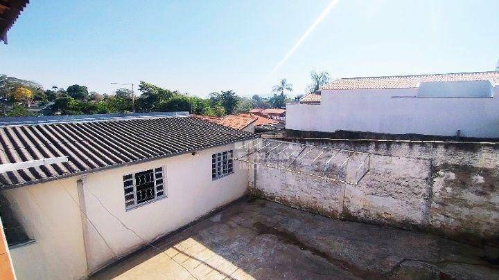 Casa à venda com 2 quartos, 184m² - Foto 26