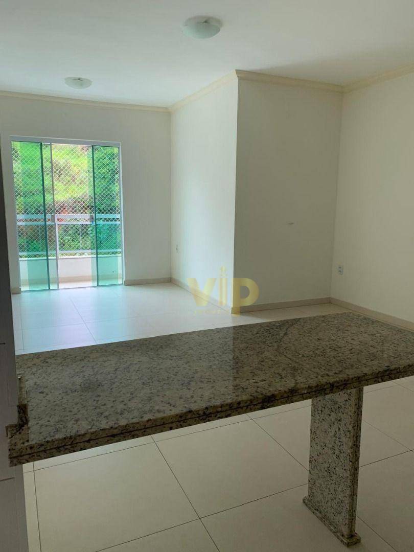 Apartamento à venda com 2 quartos, 75m² - Foto 1