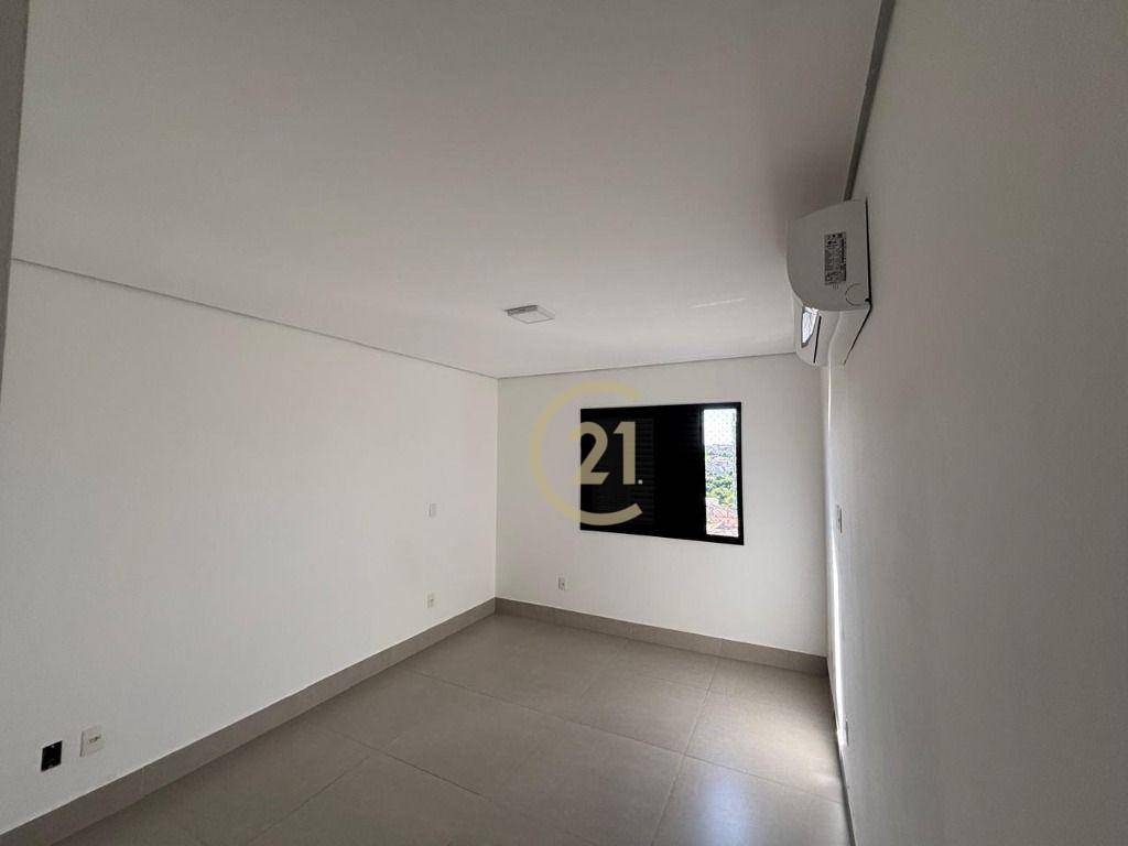 Apartamento para alugar com 3 quartos, 120m² - Foto 9