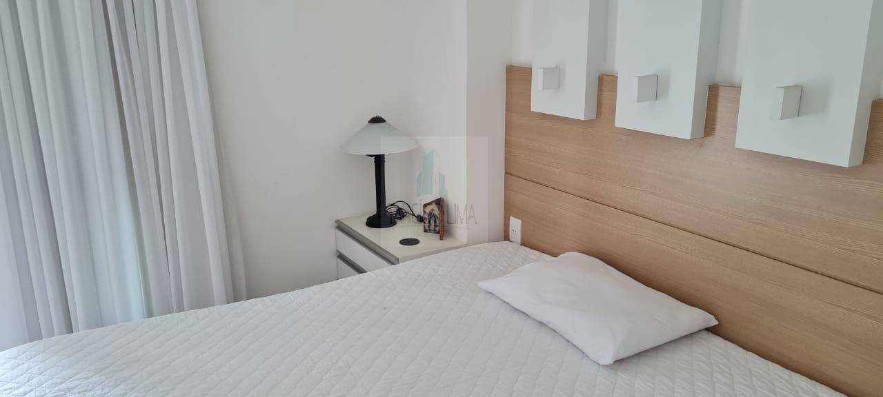 Apartamento à venda com 3 quartos, 220m² - Foto 12