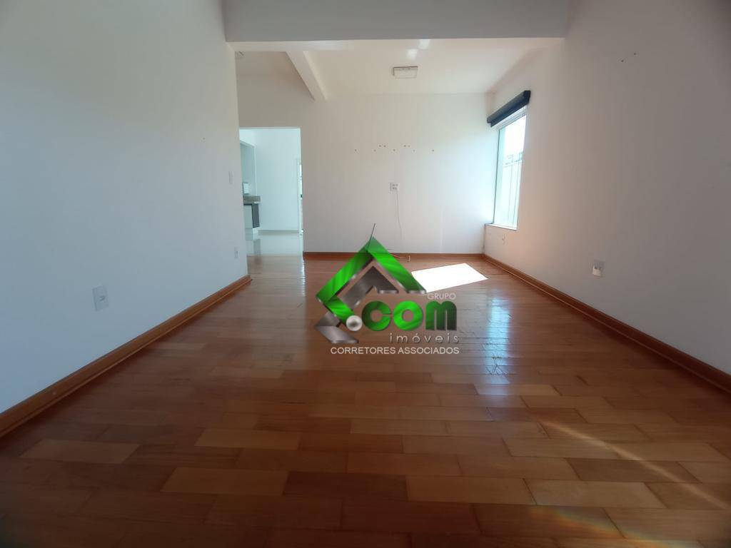 Casa de Condomínio à venda com 3 quartos, 226m² - Foto 18