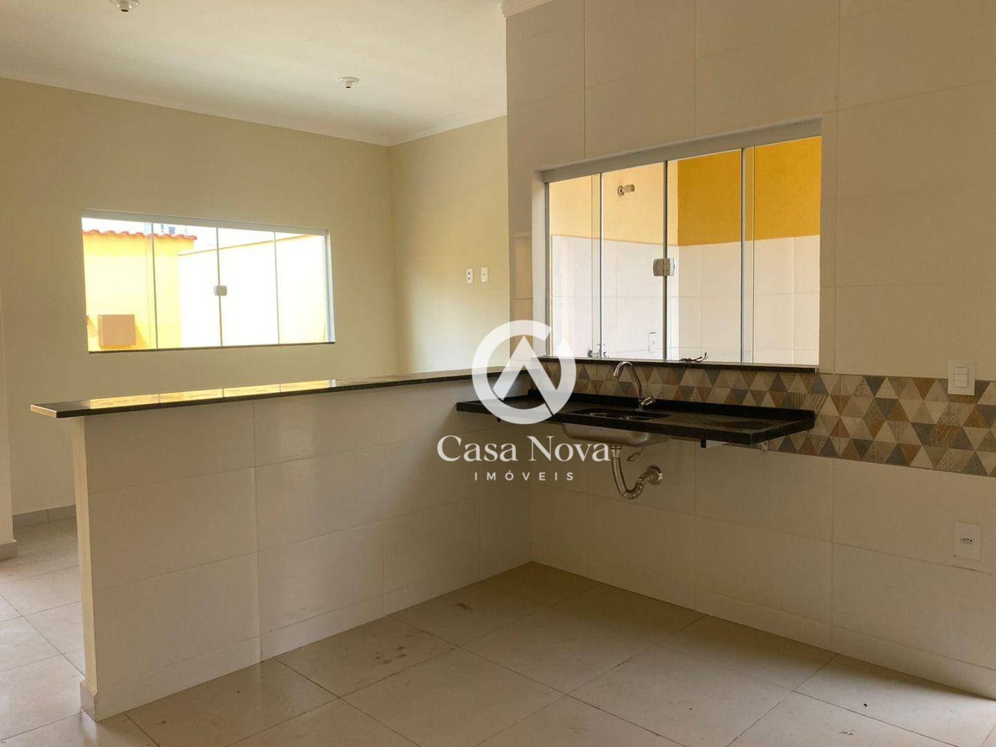 Casa à venda com 2 quartos, 67m² - Foto 14