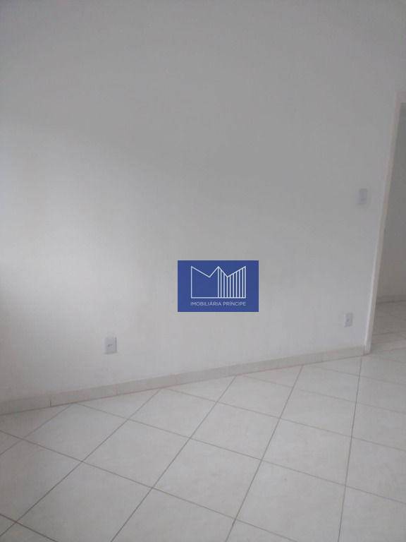 Apartamento para alugar com 2 quartos, 70m² - Foto 28