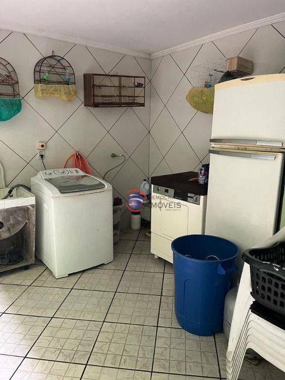 Sobrado à venda com 3 quartos, 219m² - Foto 20