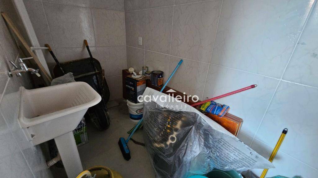 Casa de Condomínio à venda com 3 quartos, 200m² - Foto 27