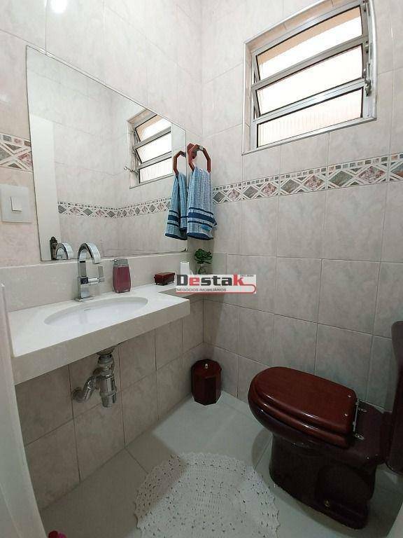 Sobrado à venda com 3 quartos, 189m² - Foto 25