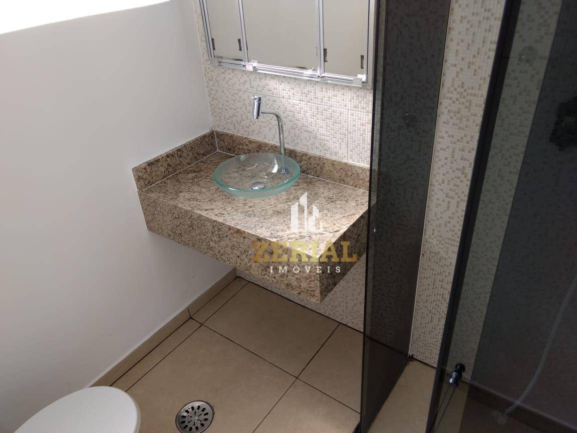 Sobrado à venda e aluguel com 5 quartos, 200m² - Foto 32