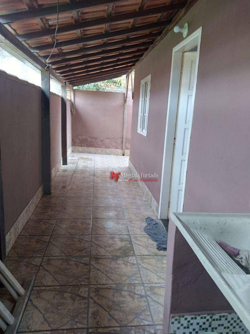 Casa à venda com 2 quartos, 55m² - Foto 8