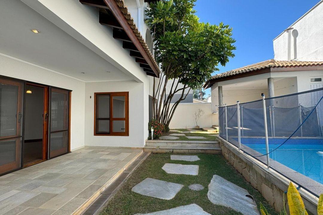 Casa de Condomínio à venda com 3 quartos, 360m² - Foto 26