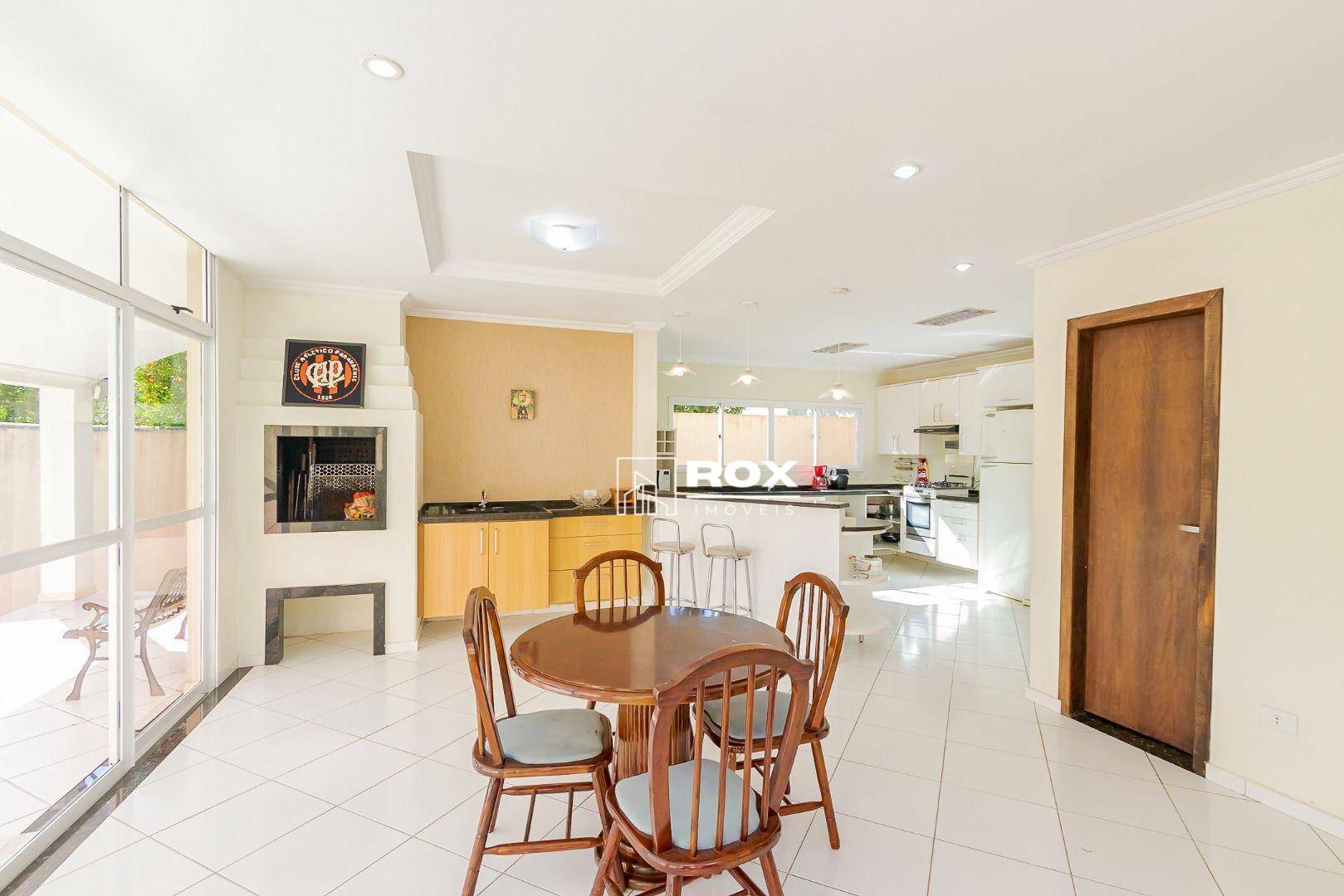 Casa para alugar com 4 quartos, 362m² - Foto 16