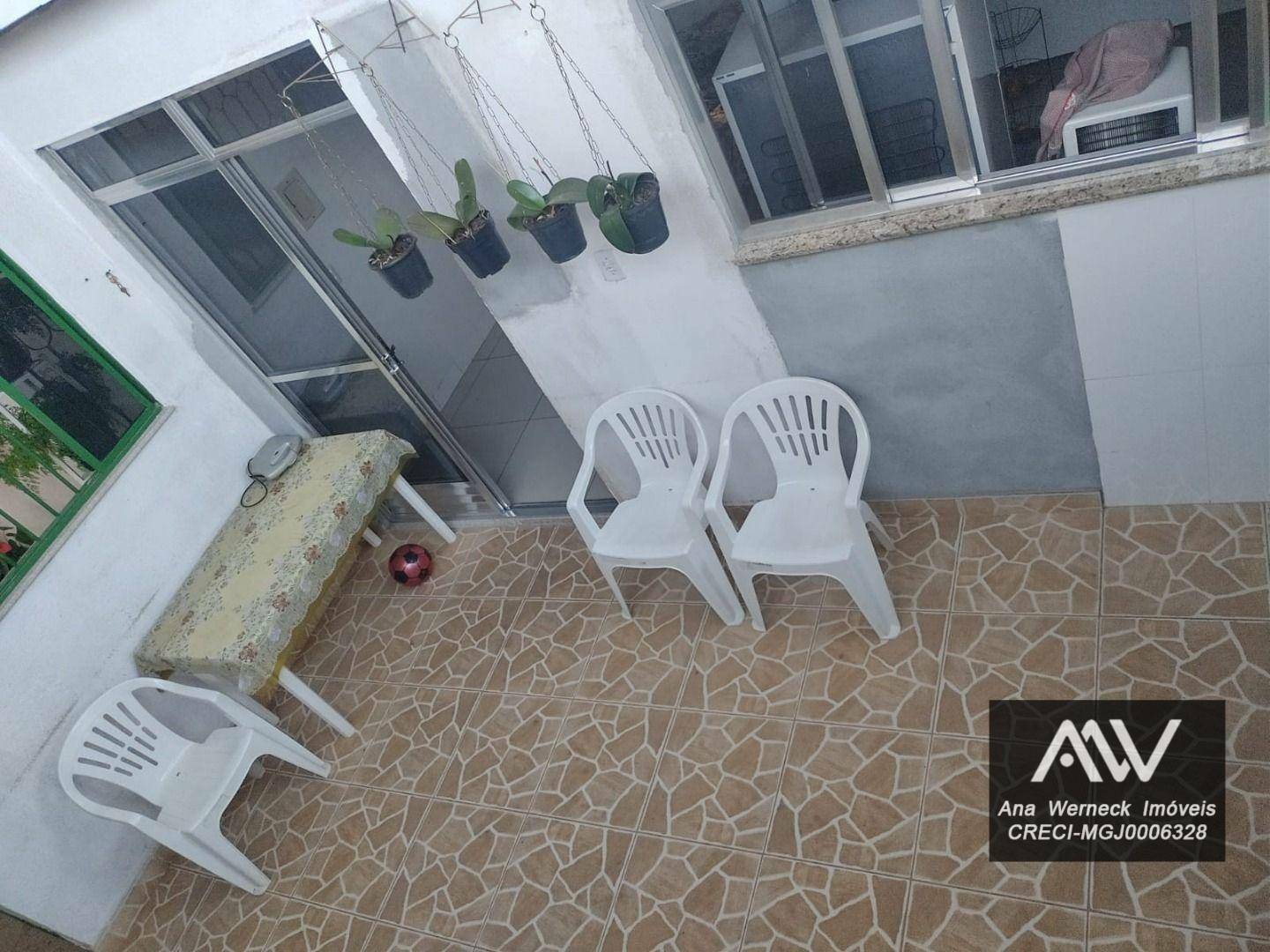 Casa à venda com 6 quartos, 360m² - Foto 13