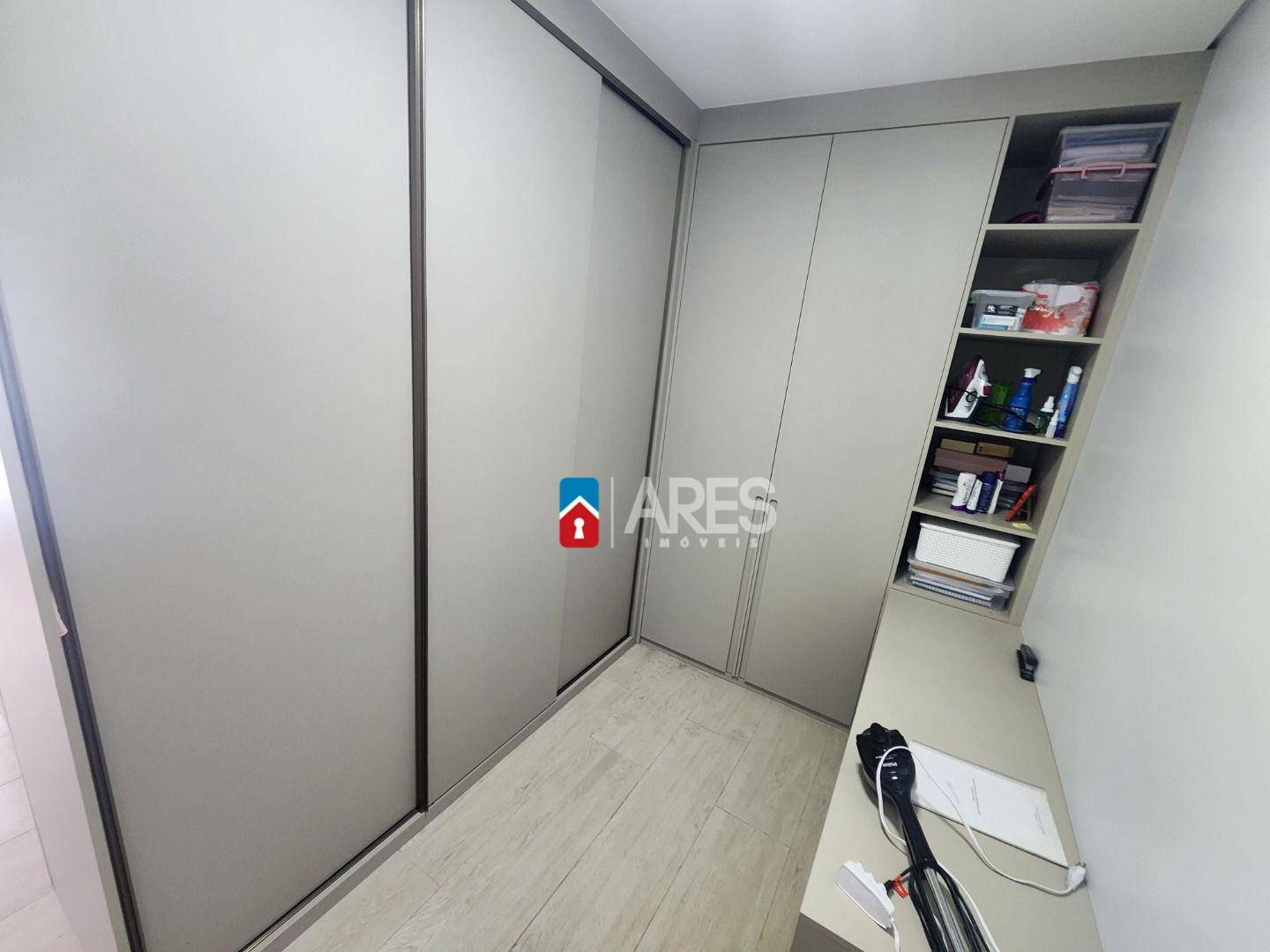 Casa de Condomínio à venda com 3 quartos, 318m² - Foto 10