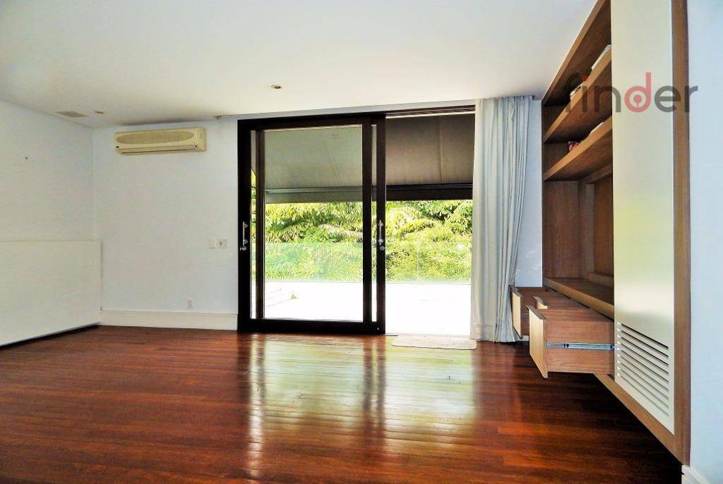 Casa à venda com 4 quartos, 913m² - Foto 29