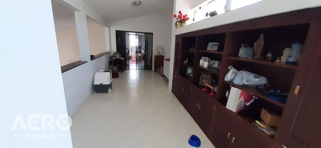 Casa, 6 quartos, 298 m² - Foto 14