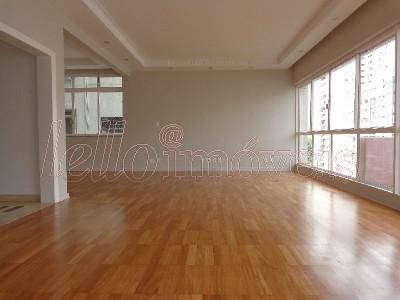 Apartamento para alugar com 3 quartos, 230m² - Foto 1