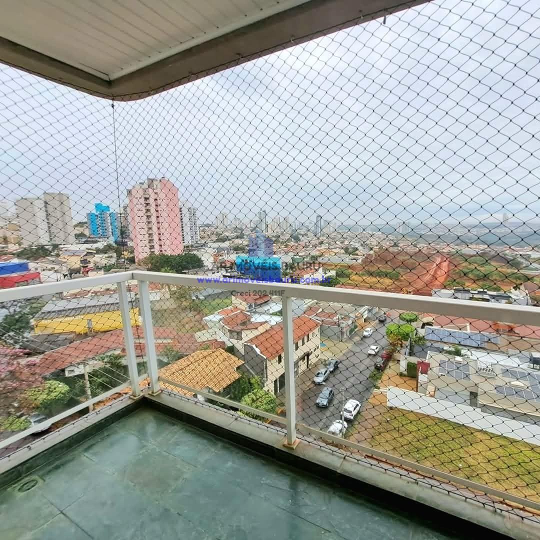 Apartamento à venda com 3 quartos, 140m² - Foto 4