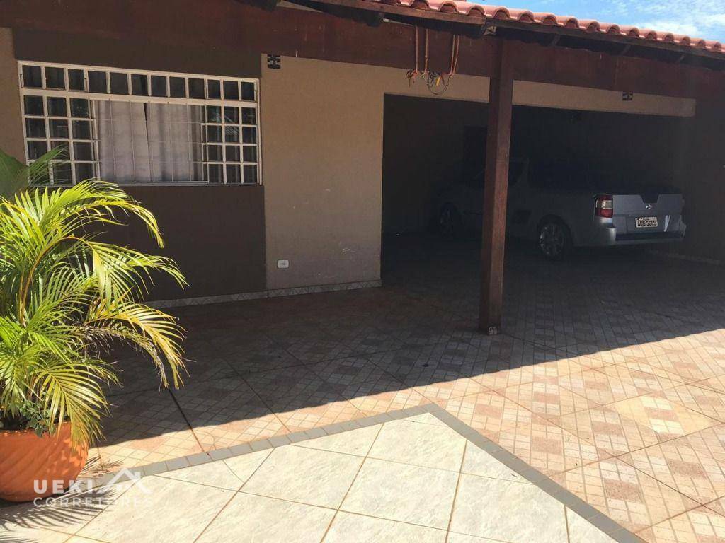 Casa à venda com 3 quartos, 200m² - Foto 5