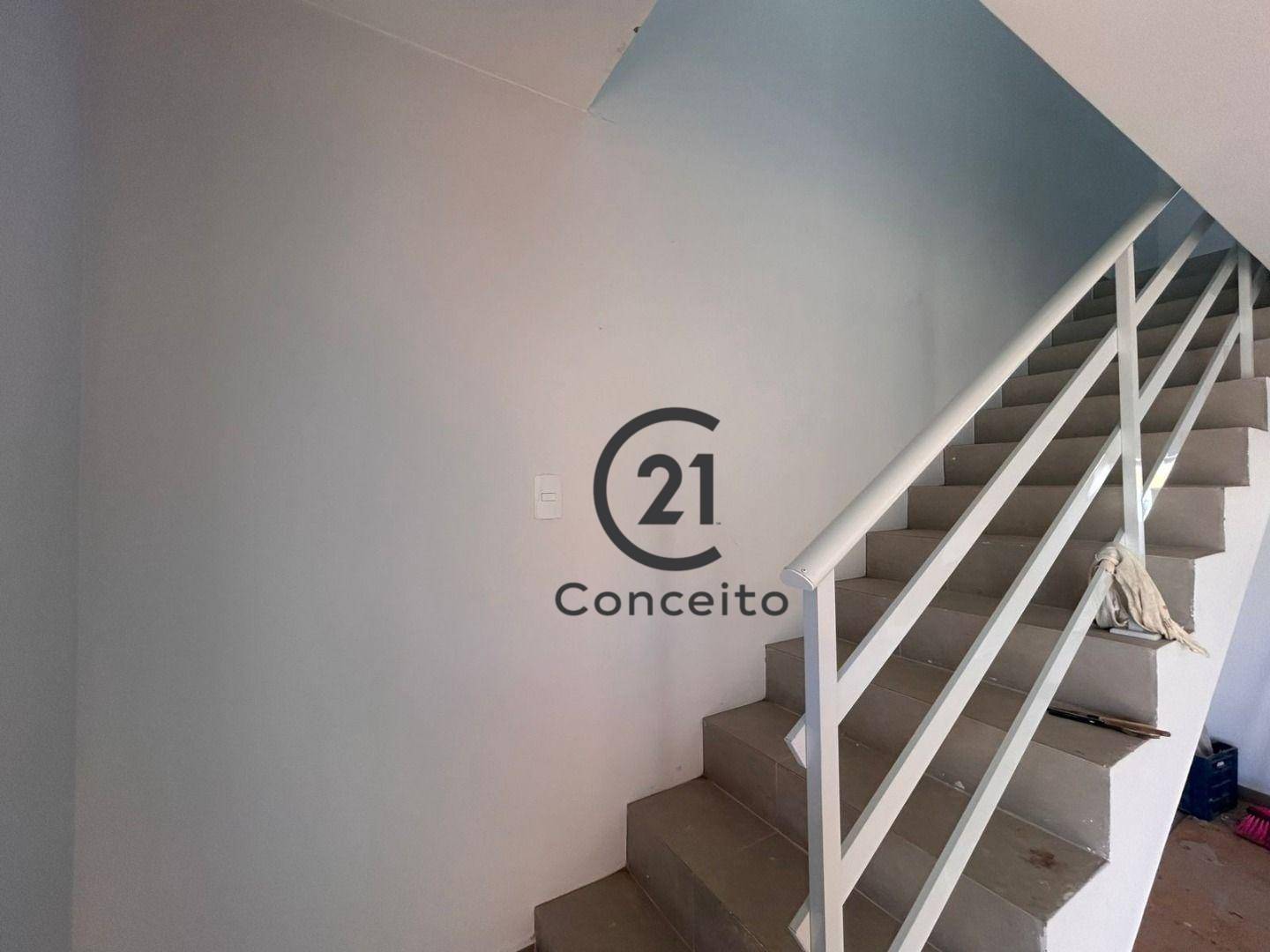 Casa para alugar com 3 quartos, 100m² - Foto 7