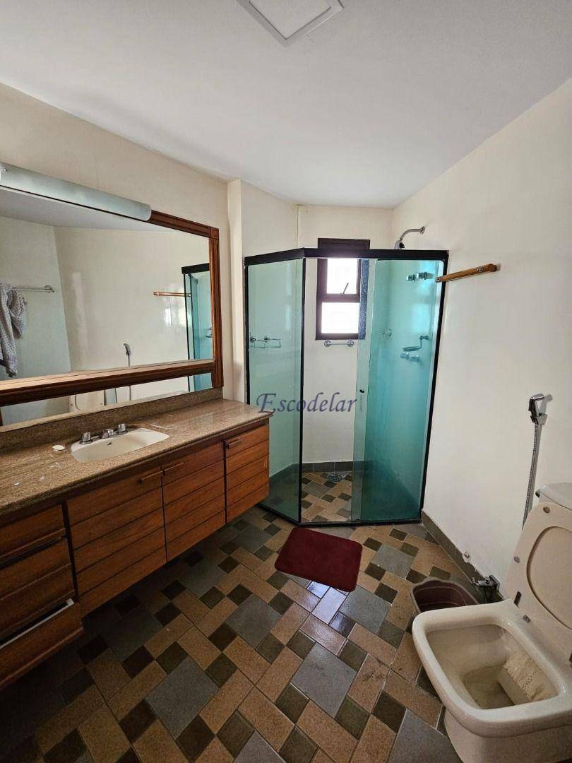 Apartamento à venda com 4 quartos, 220m² - Foto 23