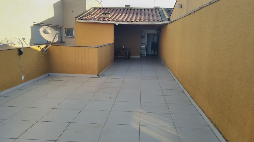 Cobertura à venda com 2 quartos, 144m² - Foto 4