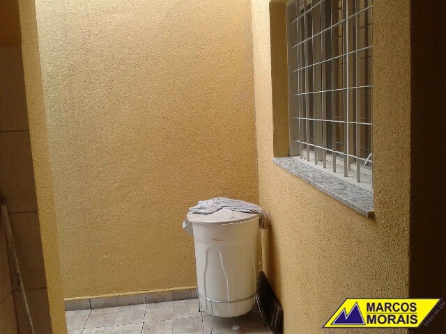 Casa à venda com 2 quartos, 90m² - Foto 24