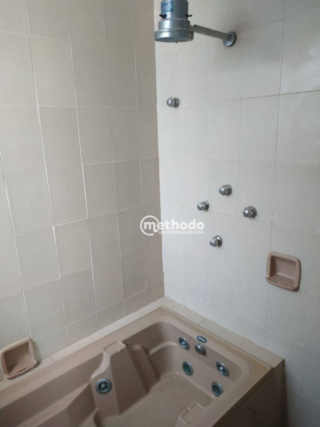 Casa à venda com 5 quartos, 310m² - Foto 10