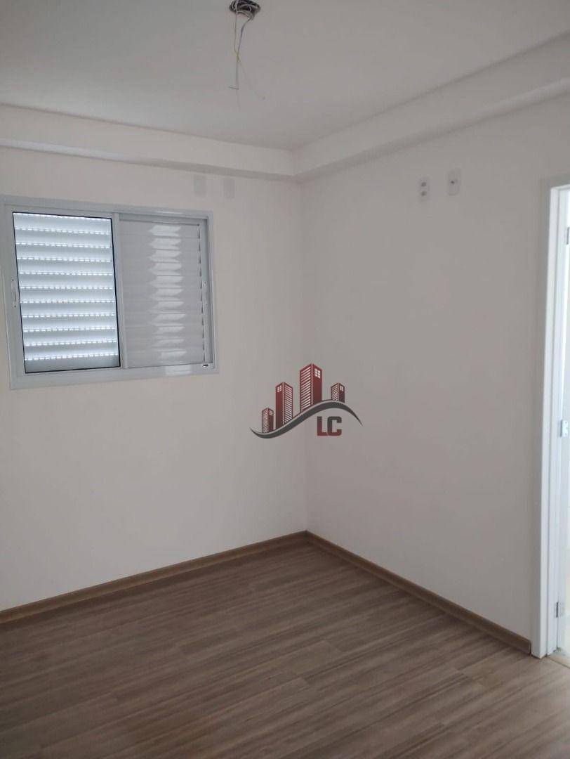 Apartamento para alugar com 2 quartos, 62m² - Foto 6