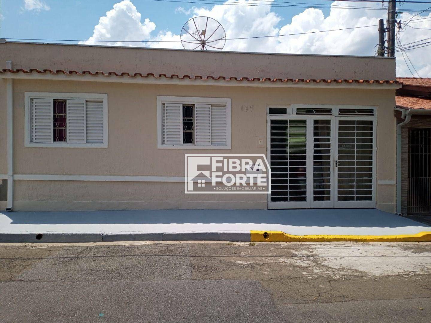 Casa para alugar com 2 quartos, 131m² - Foto 28