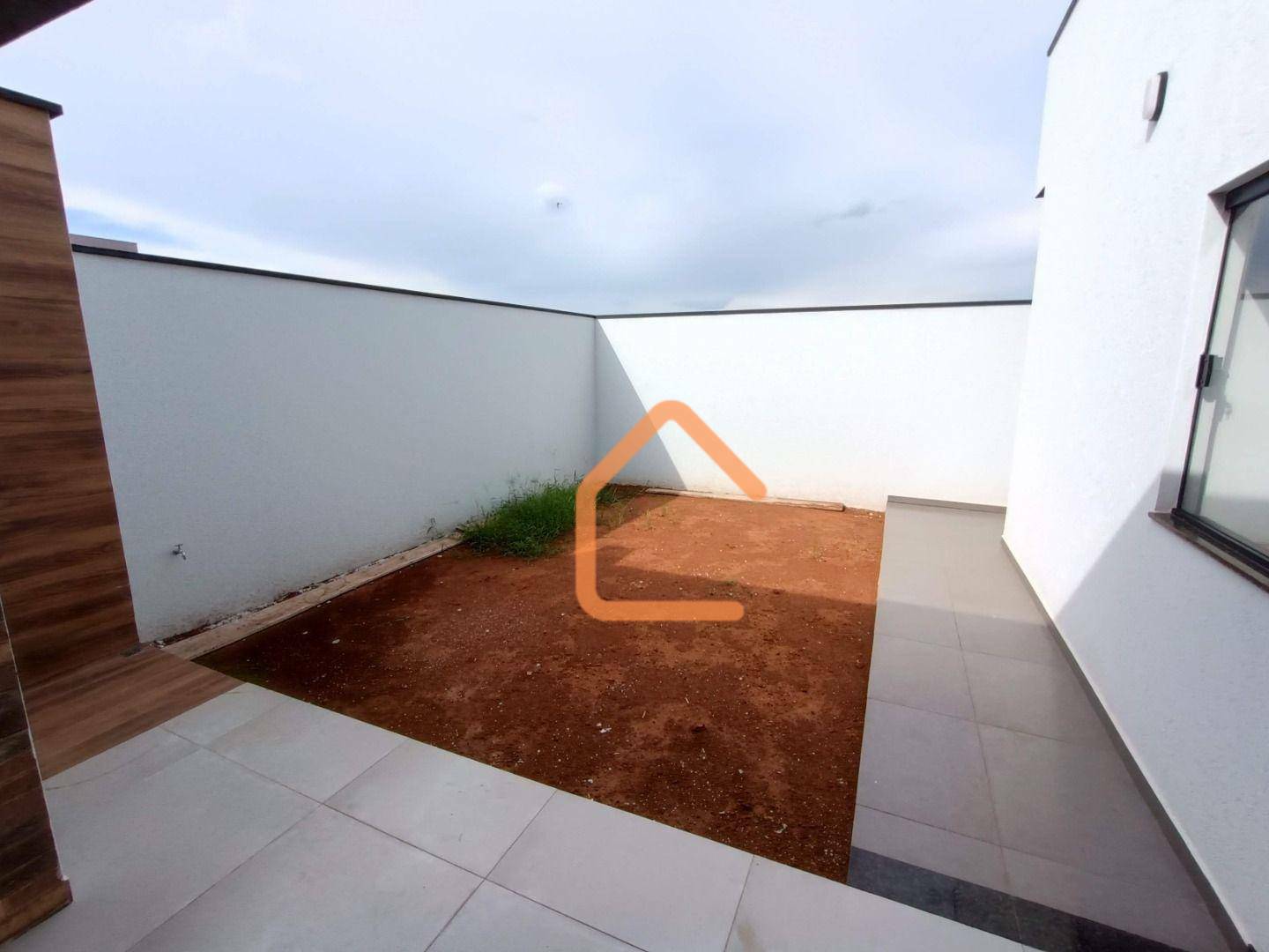 Casa à venda com 3 quartos, 105m² - Foto 17