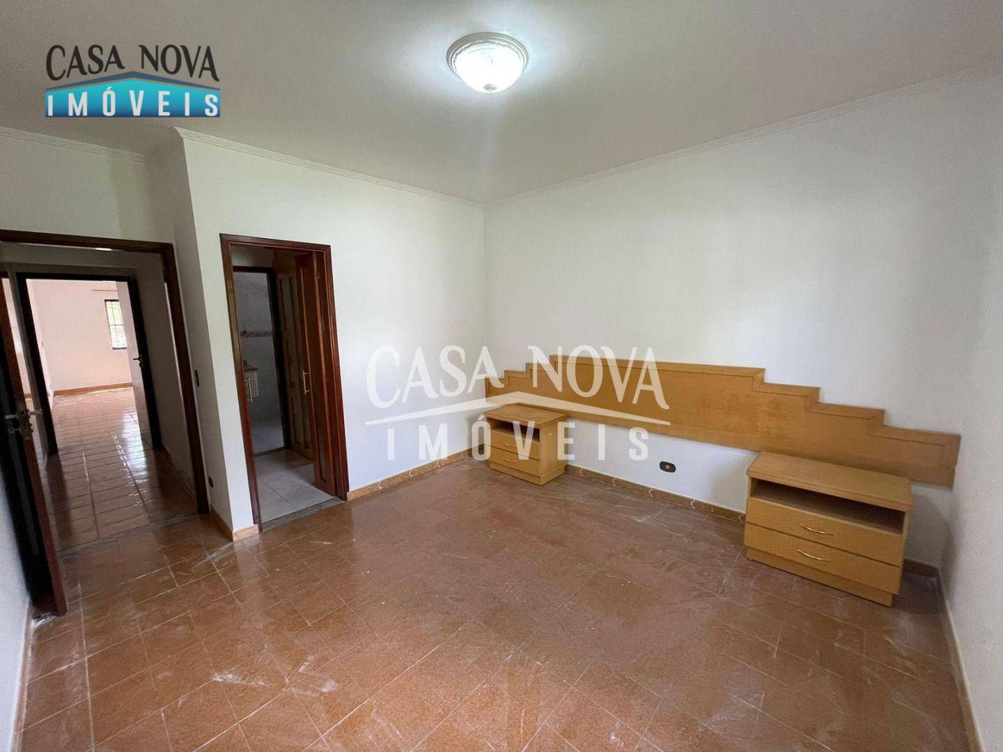 Casa de Condomínio para alugar com 3 quartos, 300m² - Foto 6