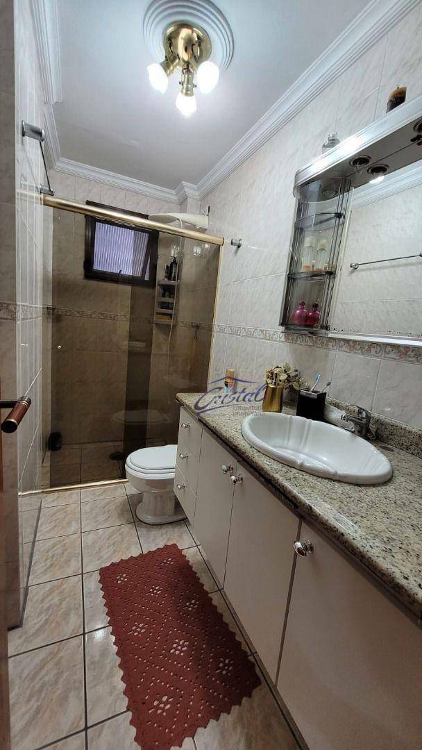 Apartamento à venda com 4 quartos, 151m² - Foto 21