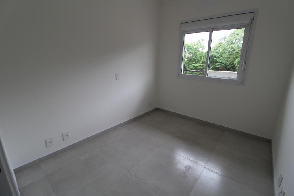 Apartamento para alugar com 2 quartos, 62m² - Foto 7