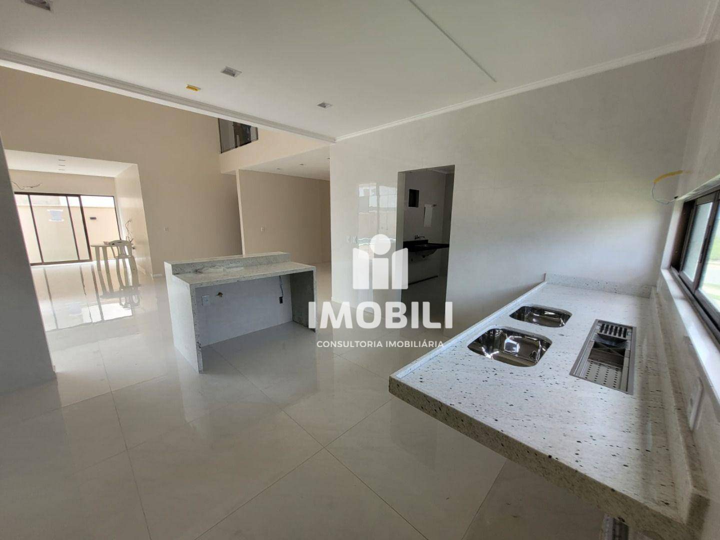 Casa de Condomínio à venda com 3 quartos, 269m² - Foto 4