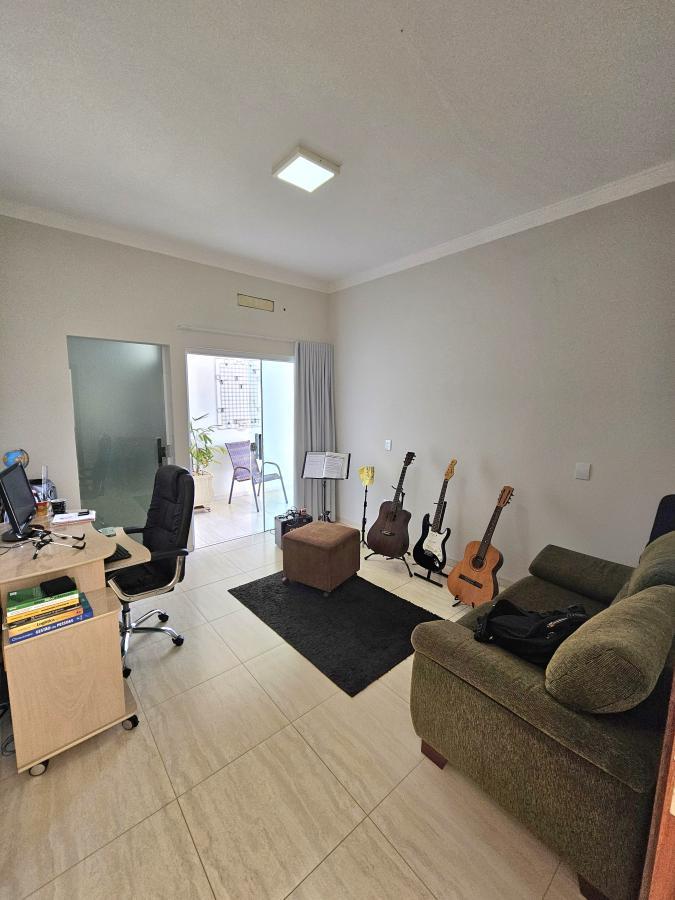 Casa à venda com 1 quarto, 250m² - Foto 7