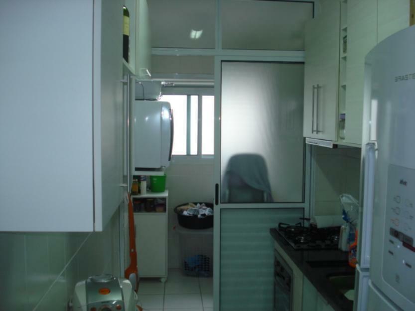 Apartamento à venda com 2 quartos, 55m² - Foto 8