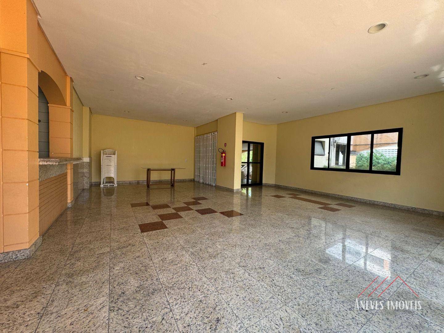 Apartamento para alugar com 2 quartos, 92m² - Foto 13