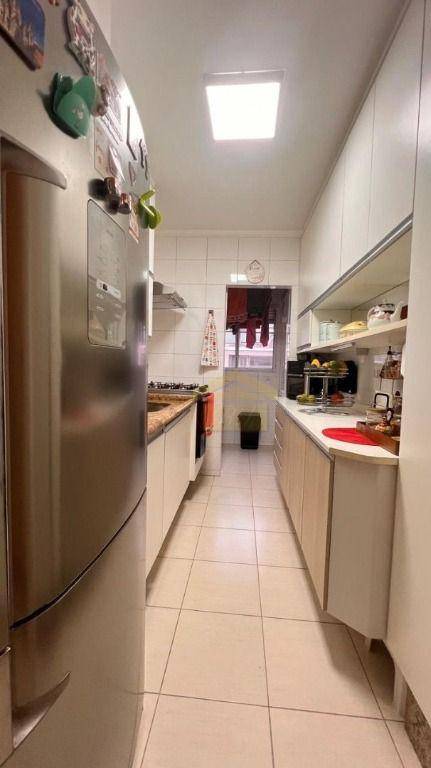 Apartamento à venda com 2 quartos, 63m² - Foto 8