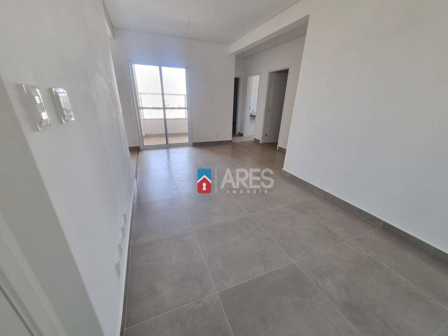 Apartamento à venda com 3 quartos, 82m² - Foto 1