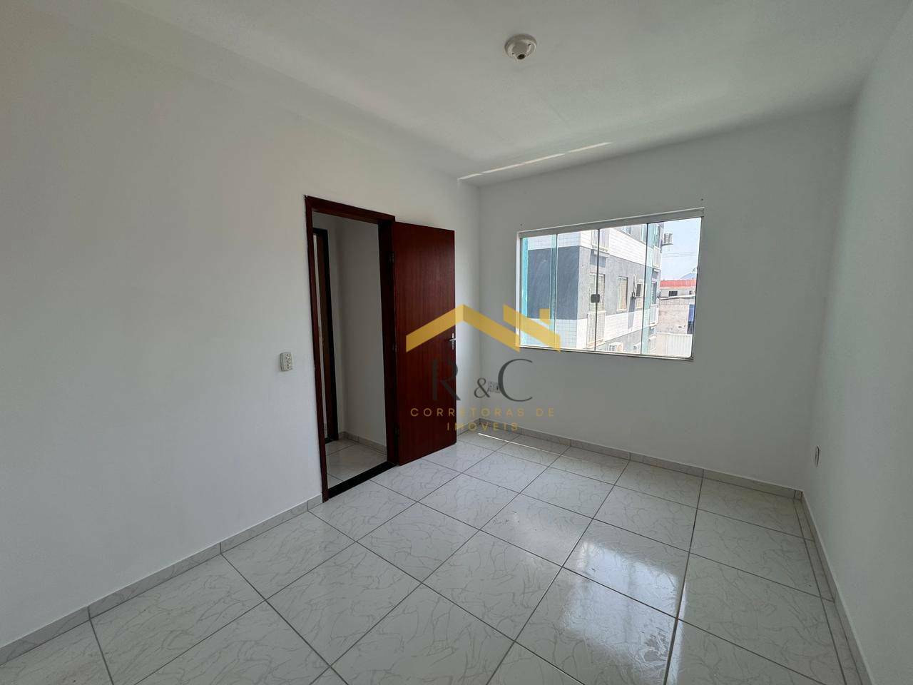 Casa à venda com 2 quartos, 88m² - Foto 17