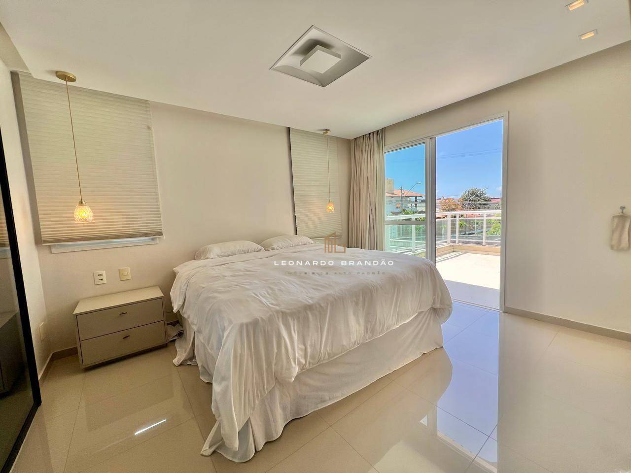 Casa de Condomínio à venda com 4 quartos, 246m² - Foto 16