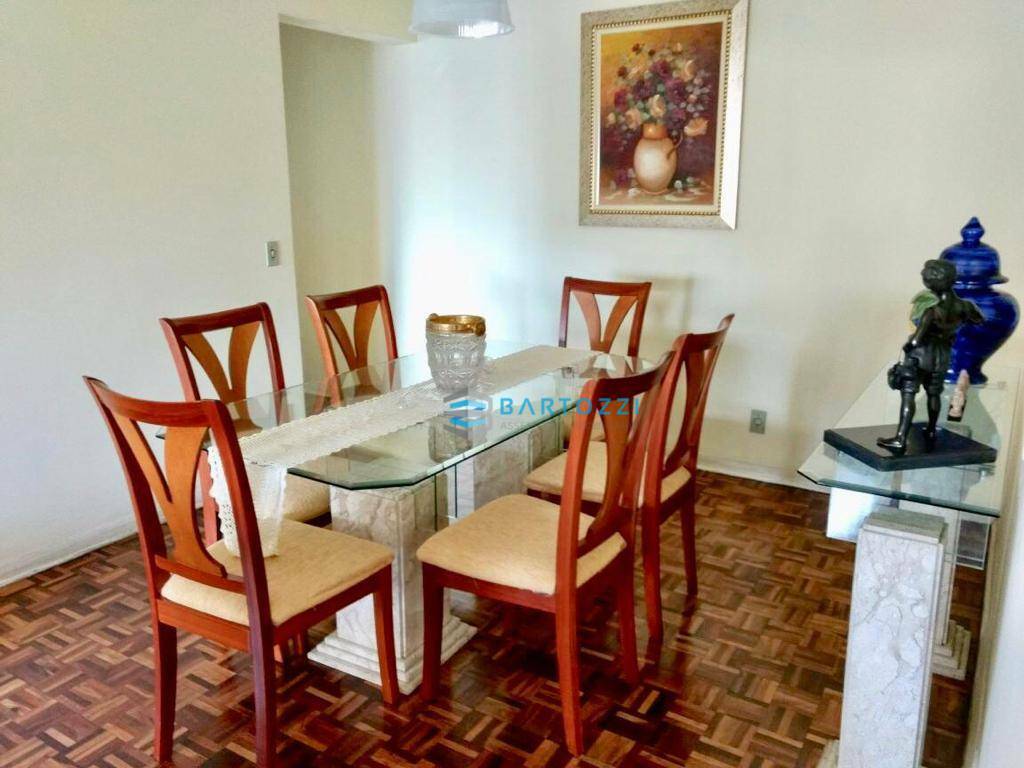 Apartamento à venda com 2 quartos, 72m² - Foto 2