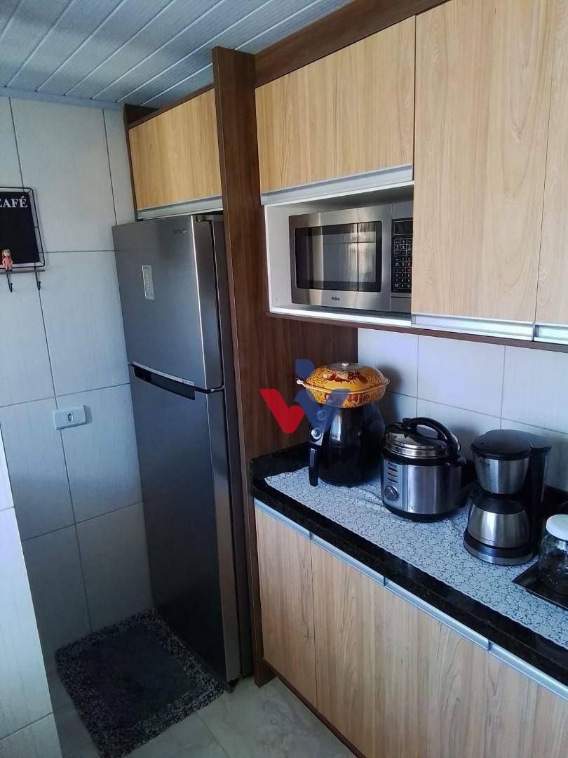 Apartamento à venda com 3 quartos, 46m² - Foto 4