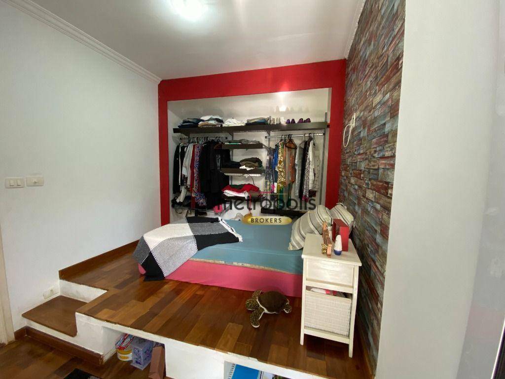 Sobrado à venda com 3 quartos, 225m² - Foto 29