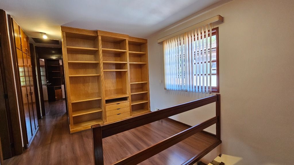 Casa de Condomínio à venda com 4 quartos, 268m² - Foto 35