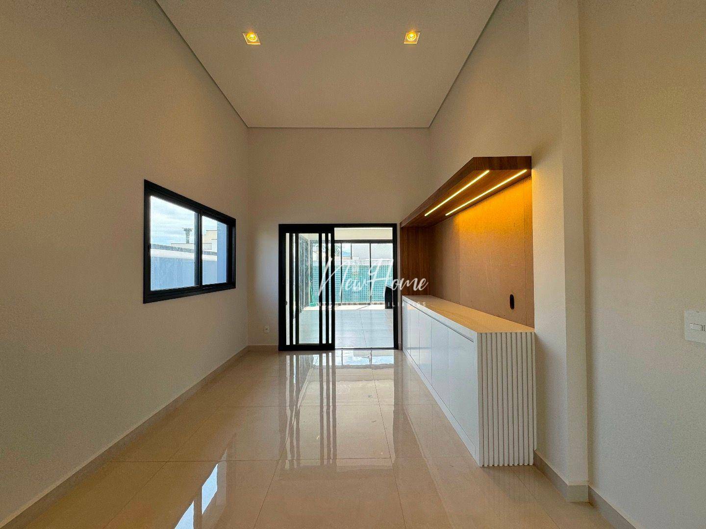 Casa de Condomínio à venda com 3 quartos, 190m² - Foto 2