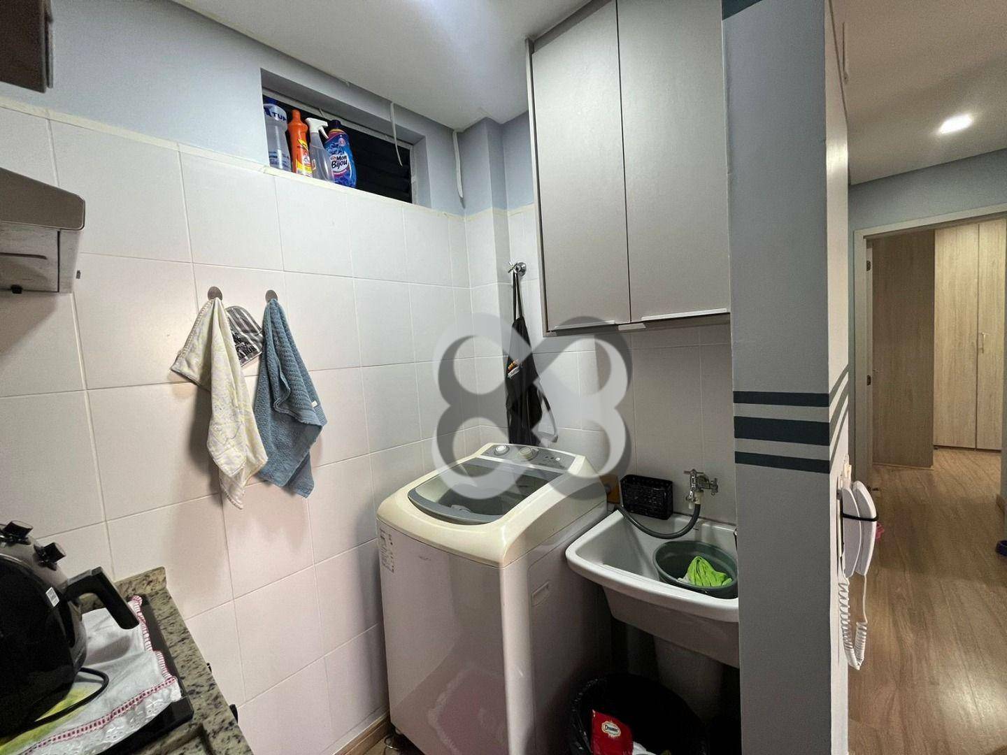 Apartamento à venda com 2 quartos, 44m² - Foto 3