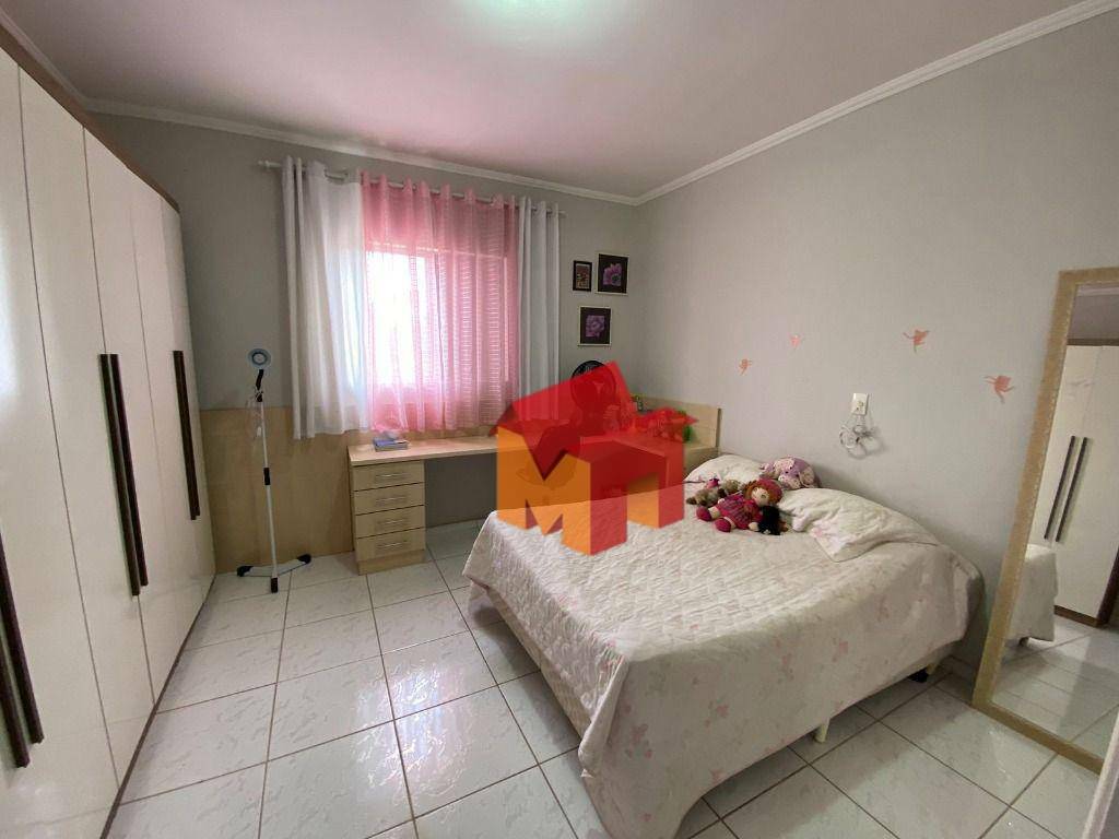 Casa à venda com 2 quartos, 120m² - Foto 10