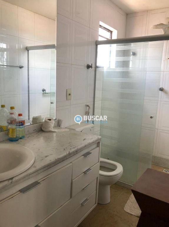 Apartamento à venda com 4 quartos, 270m² - Foto 6