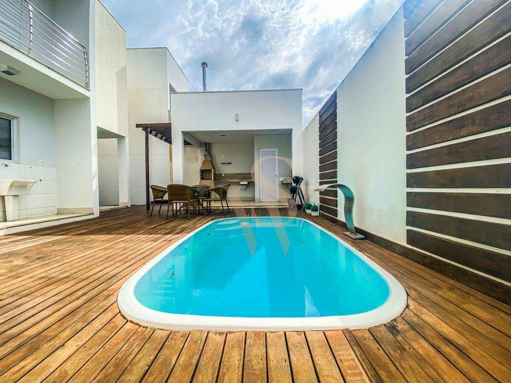 Casa à venda com 3 quartos, 155m² - Foto 27